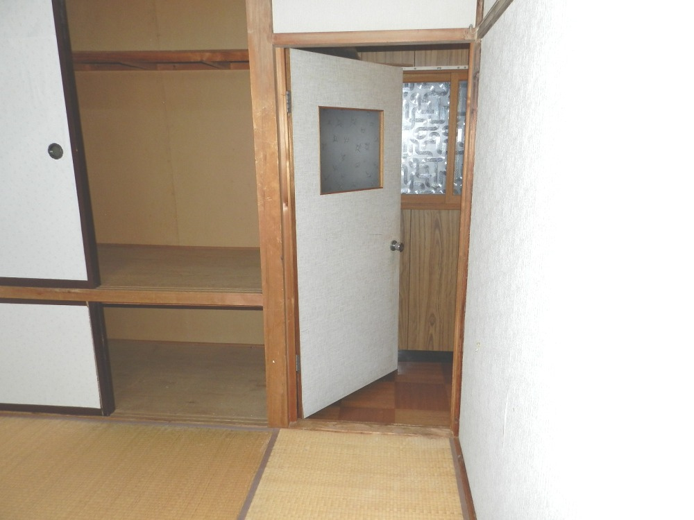 室蘭市増市町1丁目14-8　中古住宅の和室