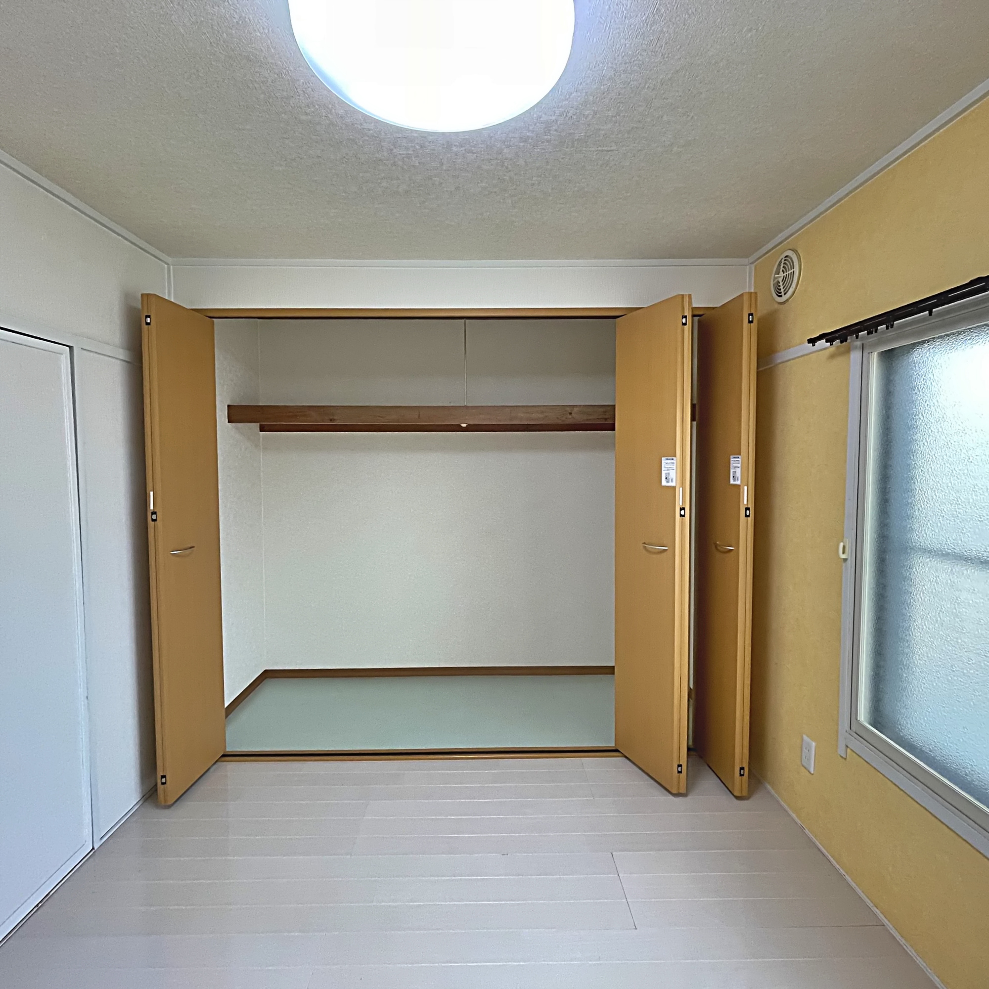 室蘭市高砂町2丁目20-5　高砂ハイツC棟の収納