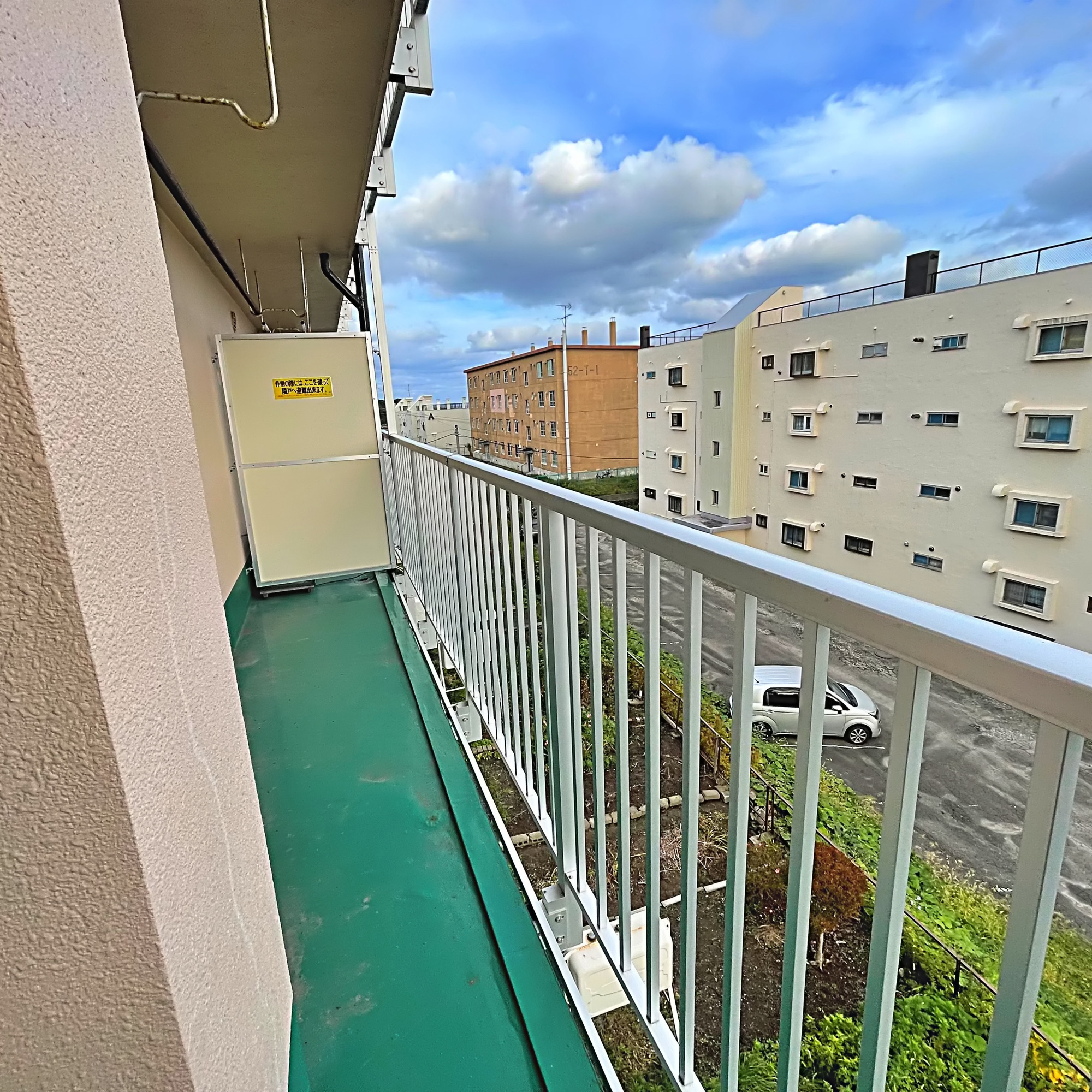 室蘭市高砂町2丁目20-5　高砂ハイツC棟のバルコニー