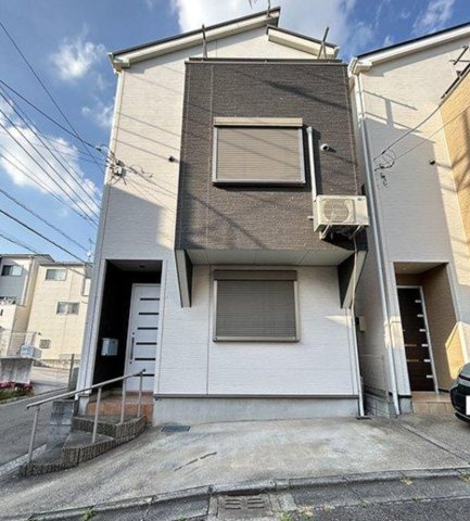 横浜市都筑区池辺町 中古戸建て【仲介手数料半額】の外観