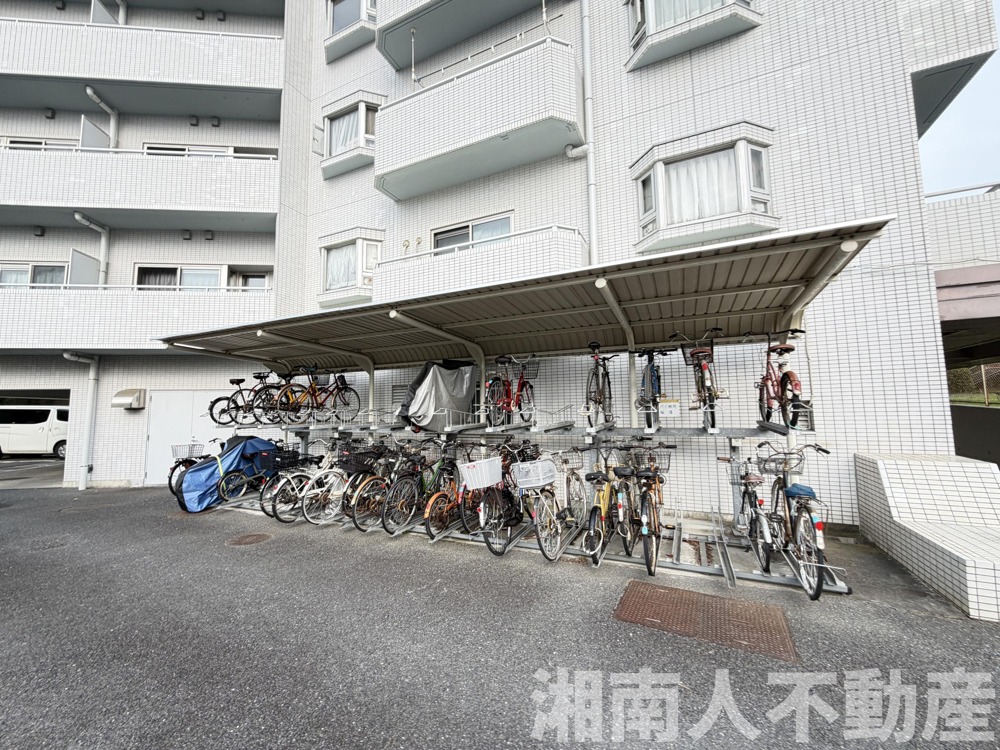 シーサイド片瀬江ノ島の駐輪場