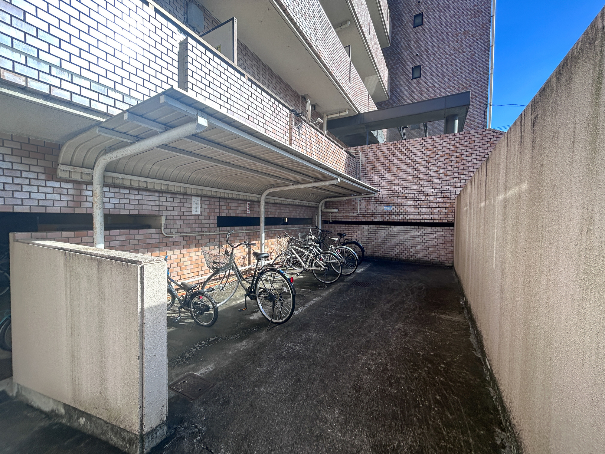パシフィックパレス大手町　中古マンションの駐輪場|駐輪場も完備で通勤、通学にも便利です♪
