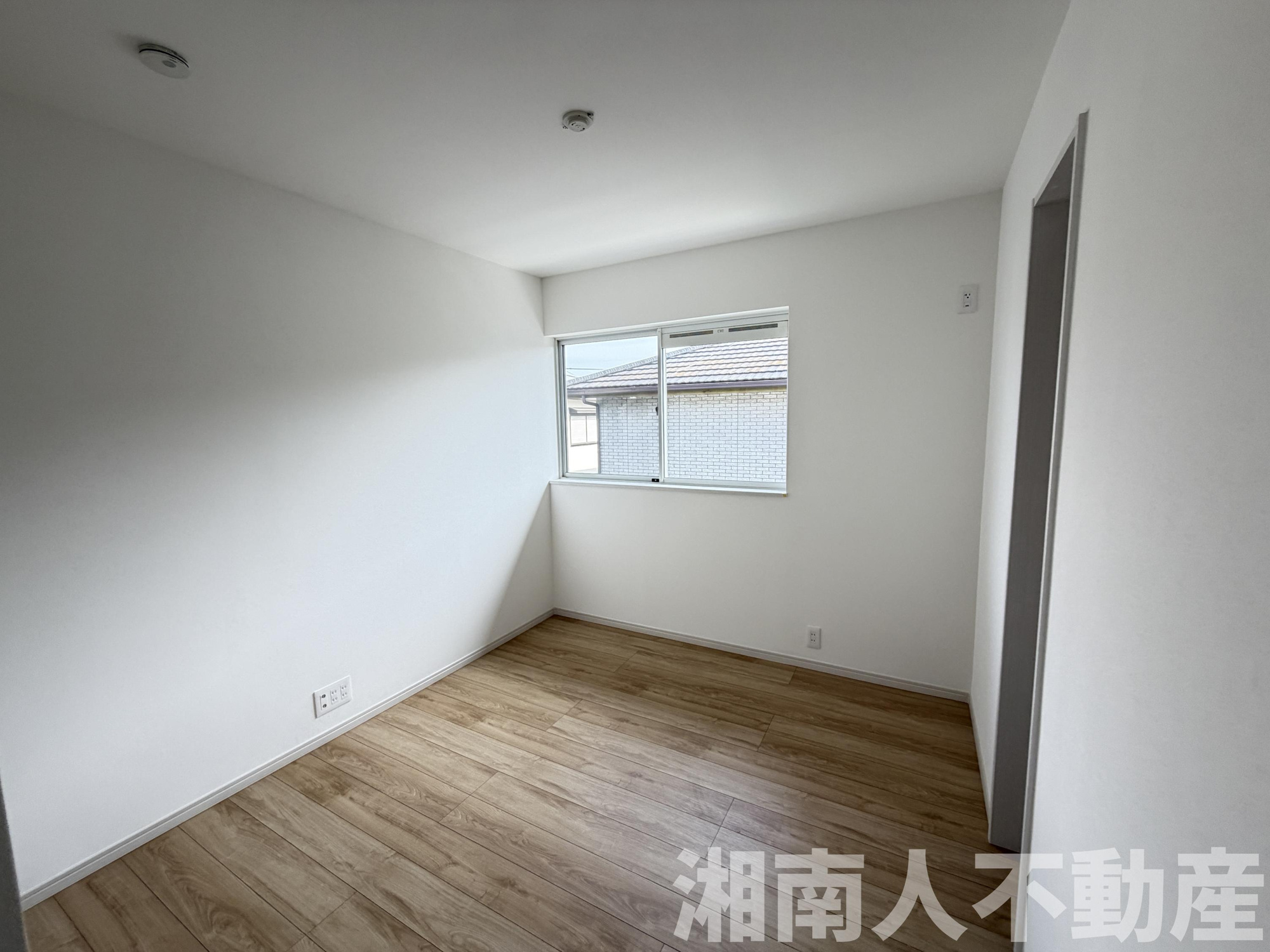 鎌倉市浄明寺６丁目１７－１１戸建の洋室|洋室です