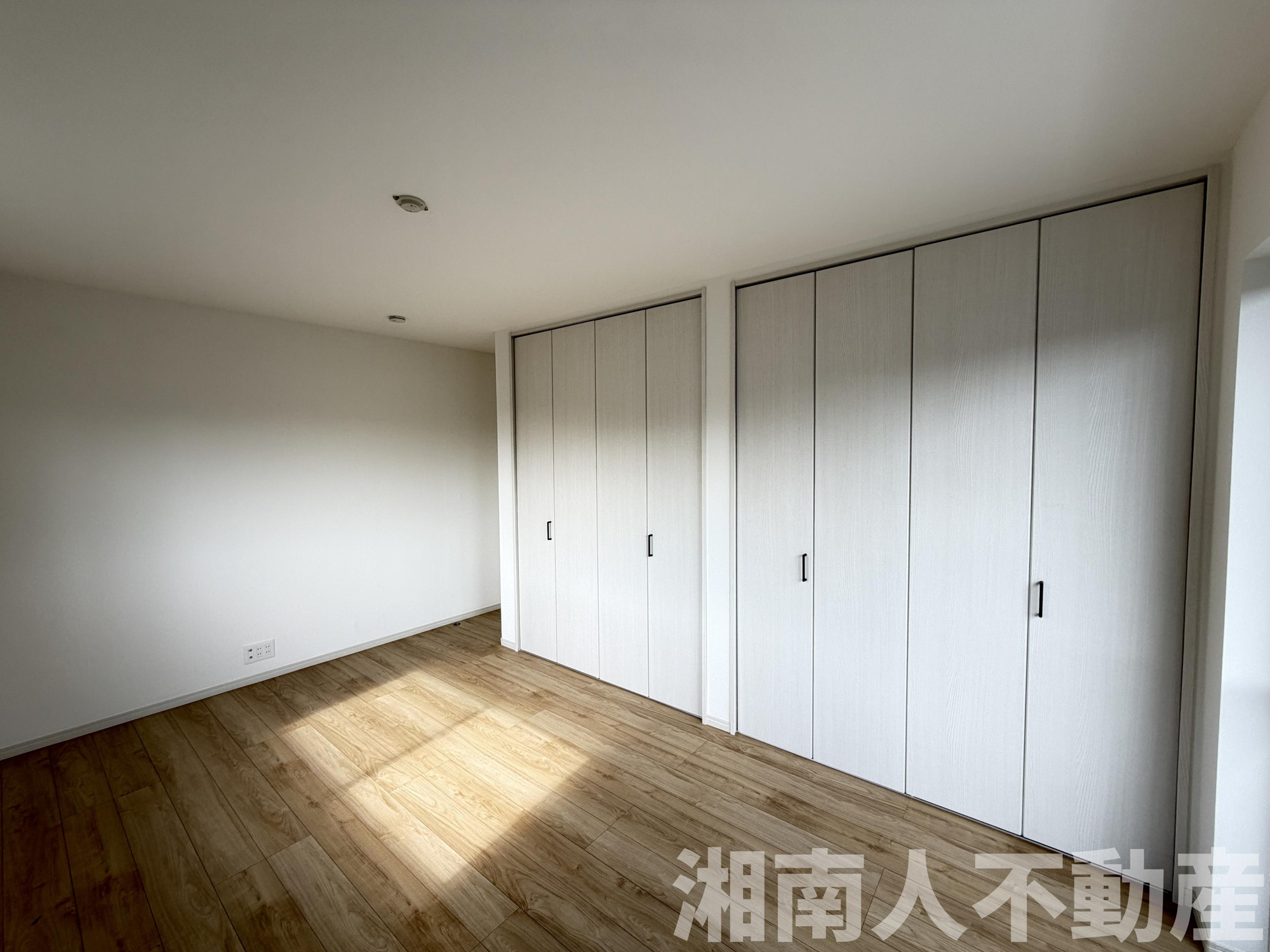 鎌倉市浄明寺６丁目１７－１１戸建の洋室|洋室です