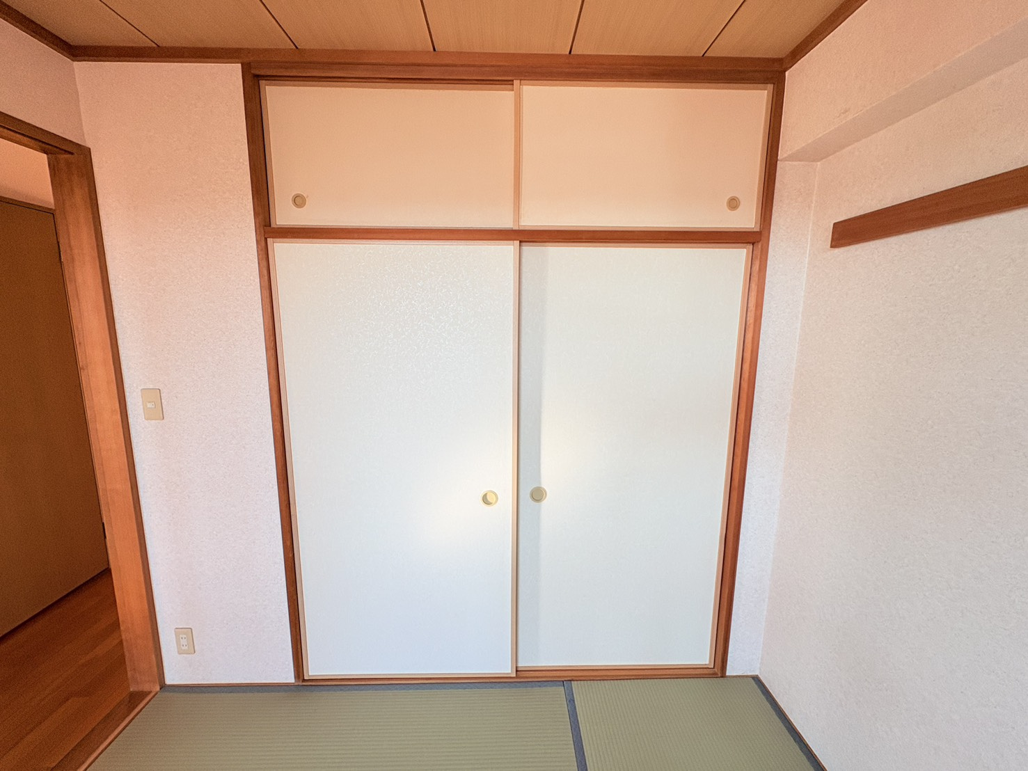 有野中町３丁目一戸建の和室|収納です