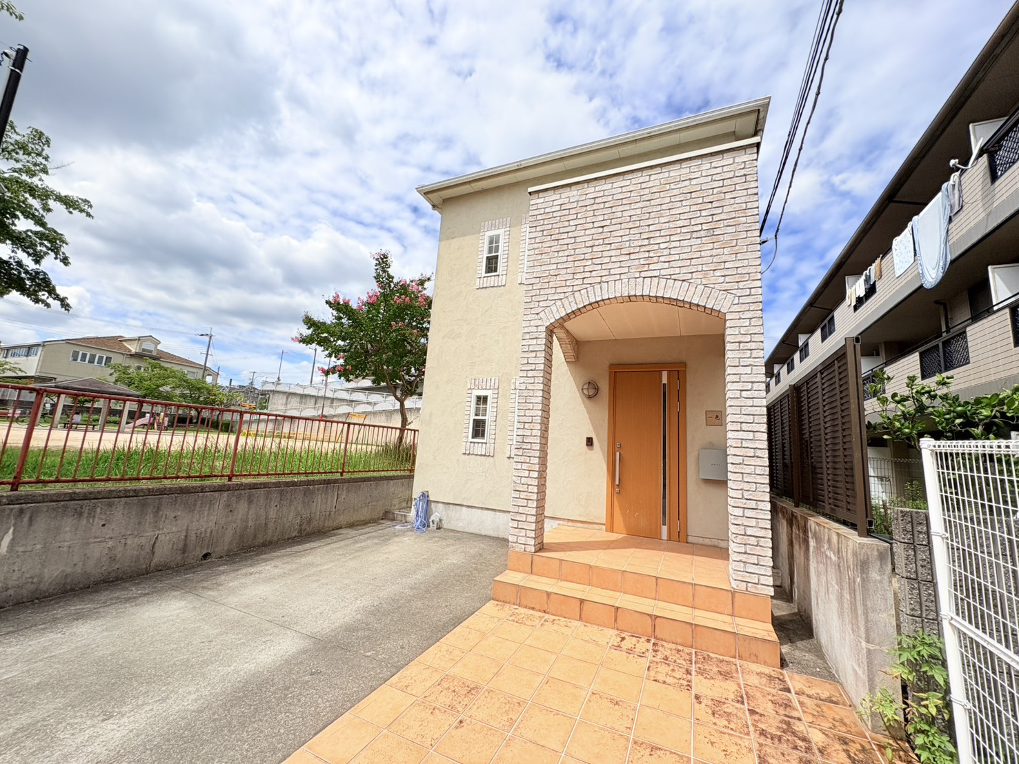 有野中町３丁目一戸建の外観|きれいな外観です