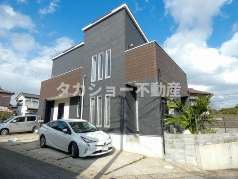 千葉市中央区矢作町　中古一戸建の外観|外観もきれいです