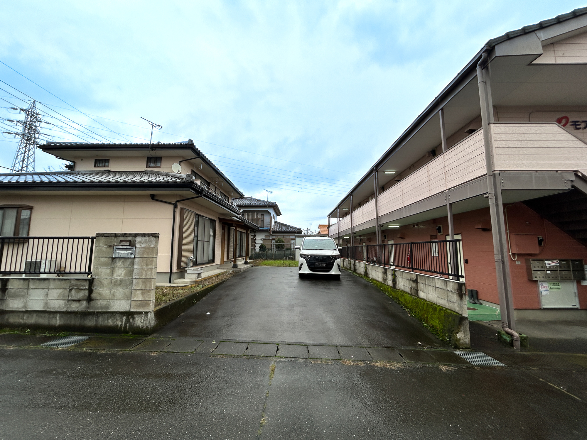前橋市天川大島町３丁目　中古戸建の駐車場|駐車6台可能です(^^♪