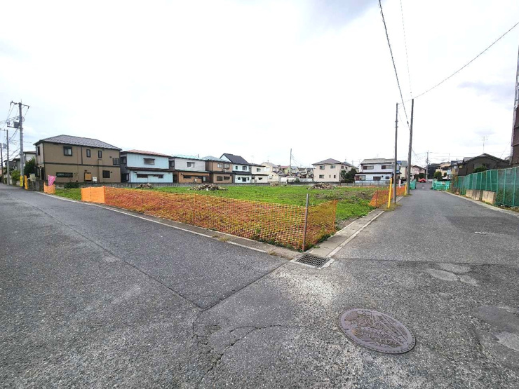 北から