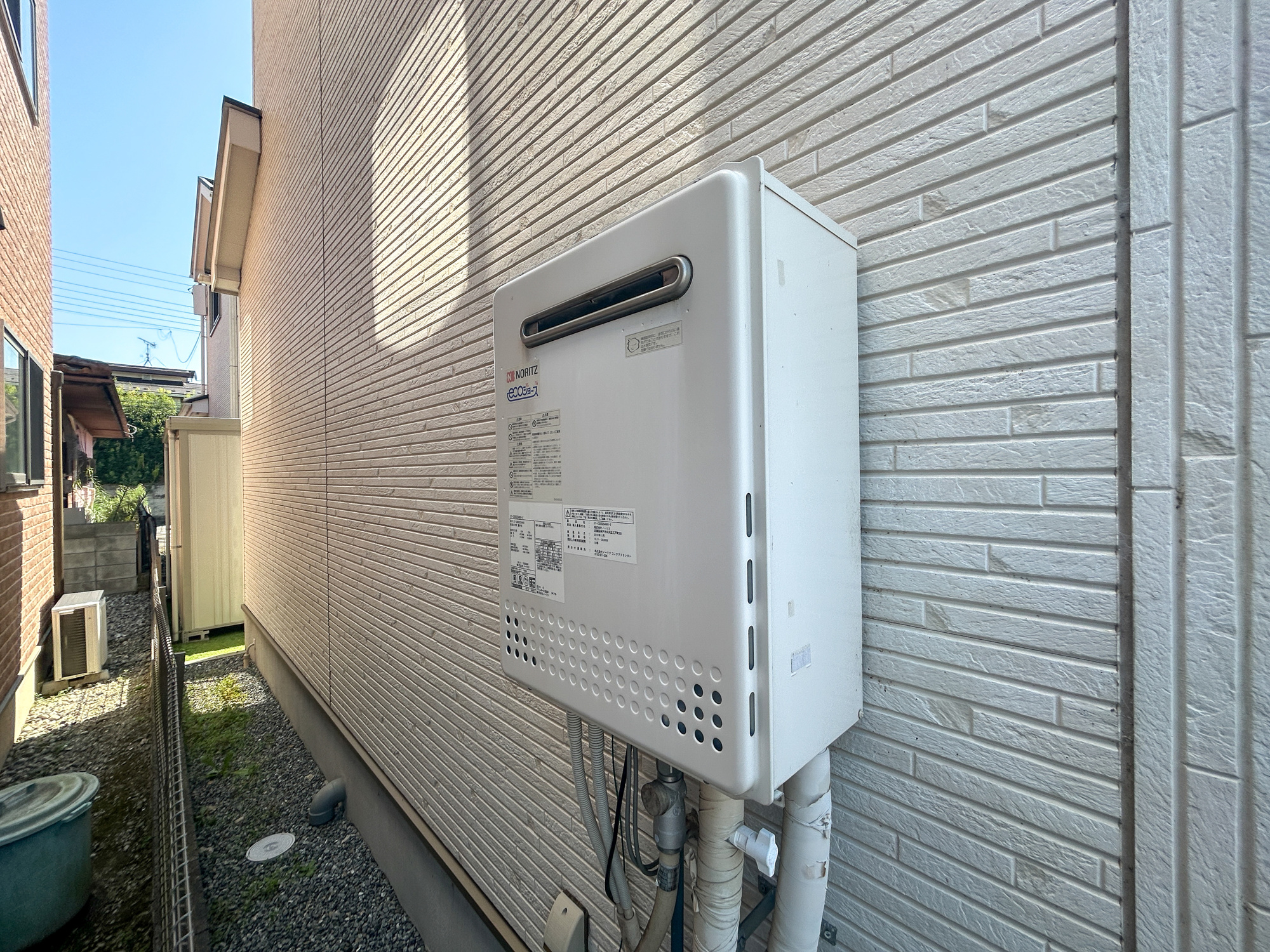 高崎市八千代町3丁目　中古住宅の発電・温水設備|月々のガス代が優しい高効率給湯器♪