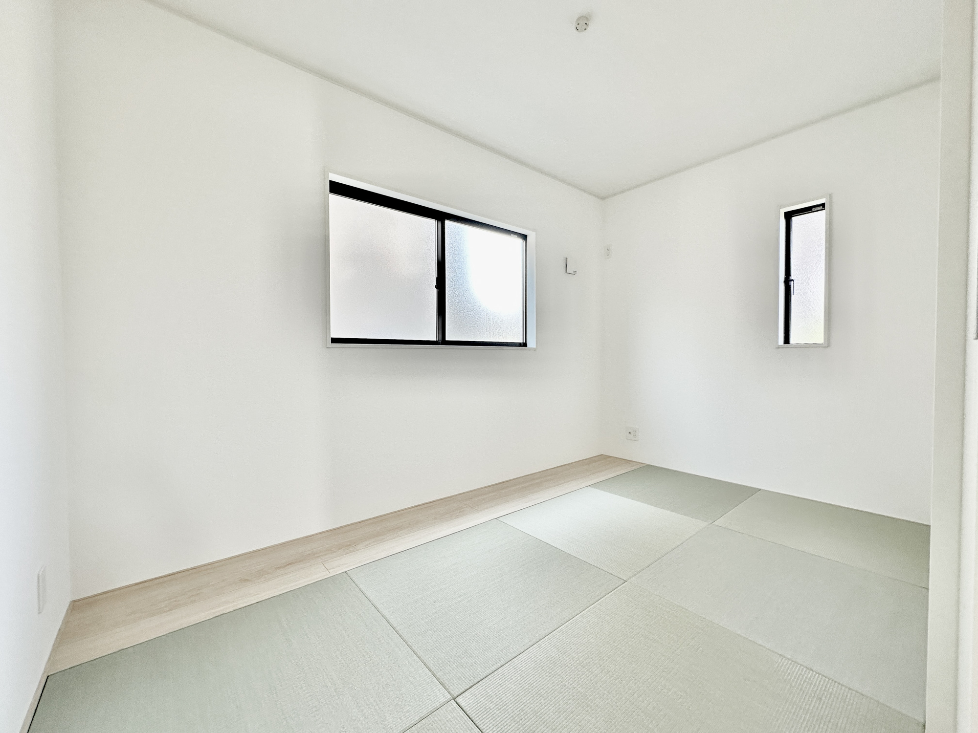 宇都宮市東峰町の新築一戸建の和室|洋室畳敷き、畳があることにより客間や落ち着いた空間になります。