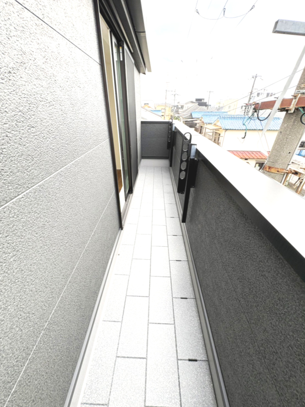 高槻市永楽町新築戸建のバルコニー|3階西側バルコニーです。