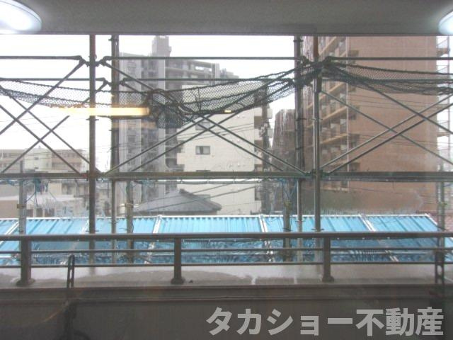 クイーンズレゾン五井駅前の展望|只今修繕工事中のため、養生が掛かっております。