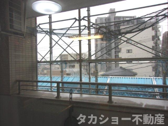 クイーンズレゾン五井駅前の展望|只今修繕工事中のため、養生が掛かっております。