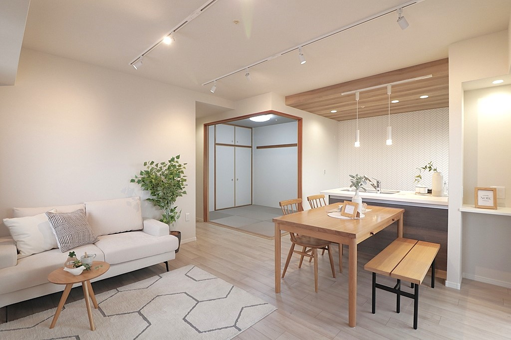 ライオンズマンション沢之町ガーデンタワーの居間・リビング