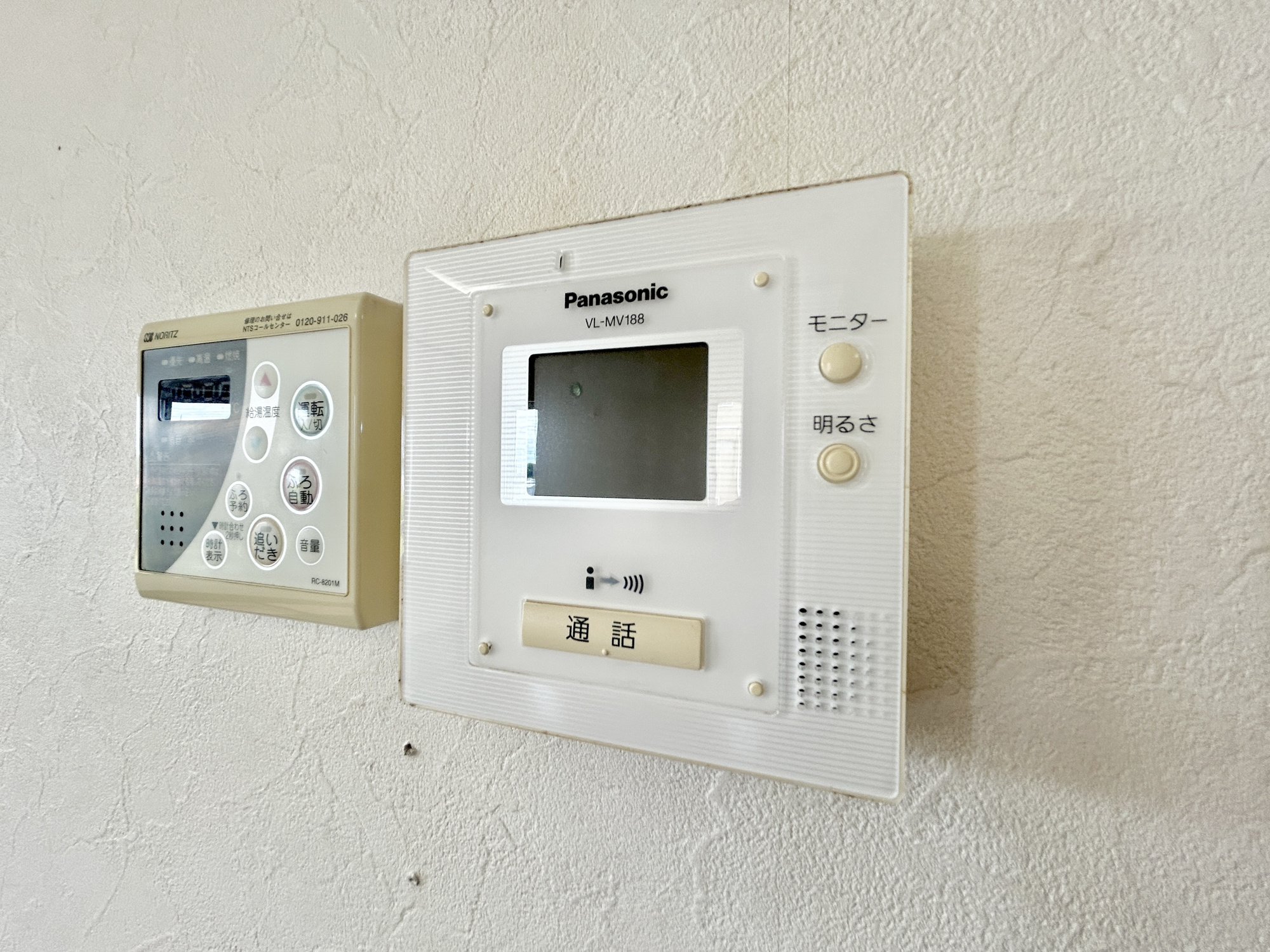 前橋市上佐鳥町　中古住宅の防犯設備|TVモニタ付きのインターフォンには録画機能もあるので外出時誰が来たのか確認できます♪ 防犯機能も高く、今では必需品です！						
						
