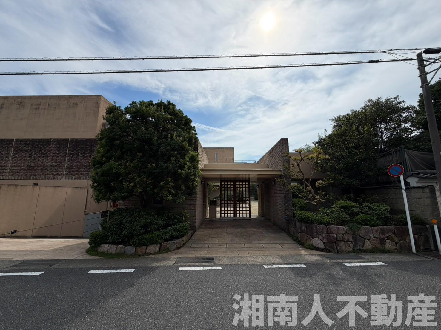 グランドメゾン鎌倉由比ガ浜の外観|おしゃれな外観です