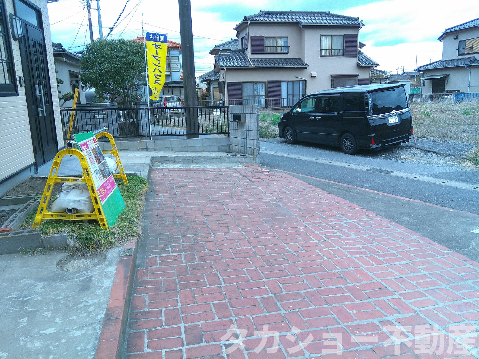 市原市飯沼　中古戸建の駐車場|車種により2台駐車可能な駐車場があります