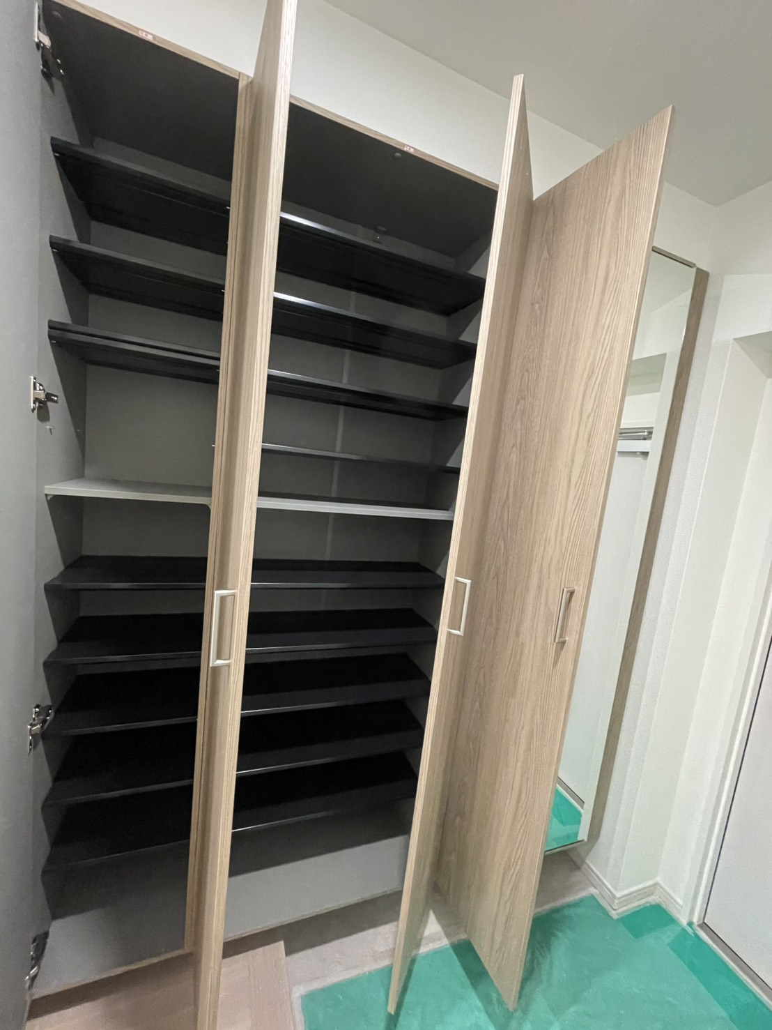 芦屋パークマンションB棟の収納|玄関収納