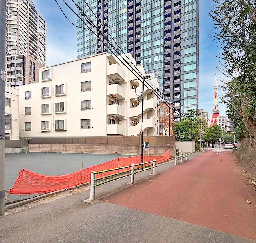 宅地分譲［港区三田１丁目］の前面道路含む現地写真
