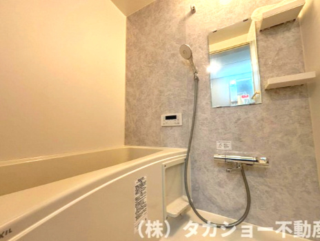 コープ桜木町の浴室
