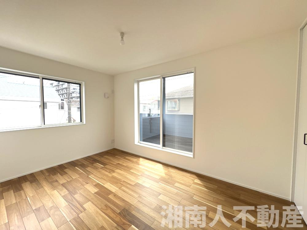 平塚市花水台　新築一戸建ての洋室|個人の部屋や寝室として使える洋室です