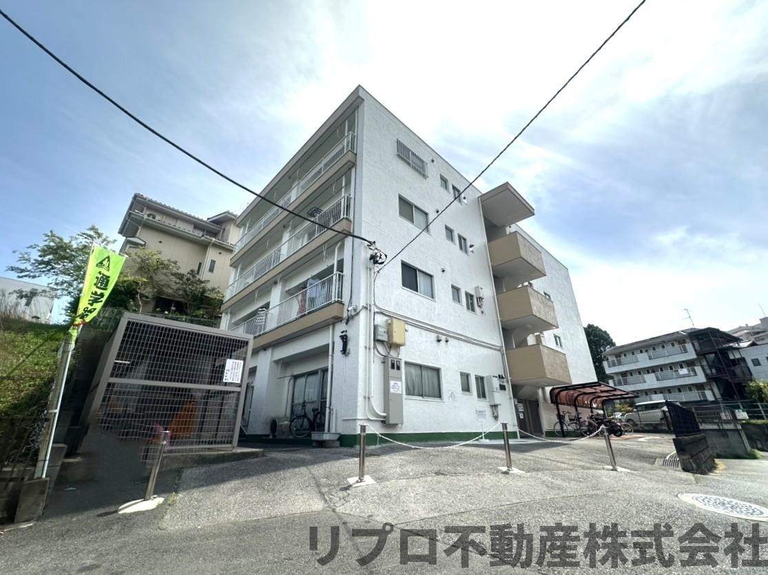 チェリーハイツの外観|JR常磐線「柏駅」徒歩１２分！陽当たり良好な３室＆キッチンの間取り５１．４６㎡です♪