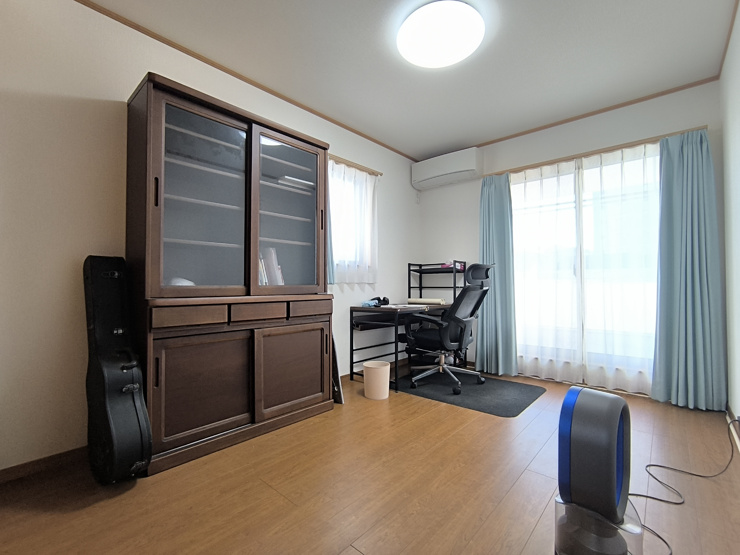 【洋室6帖】