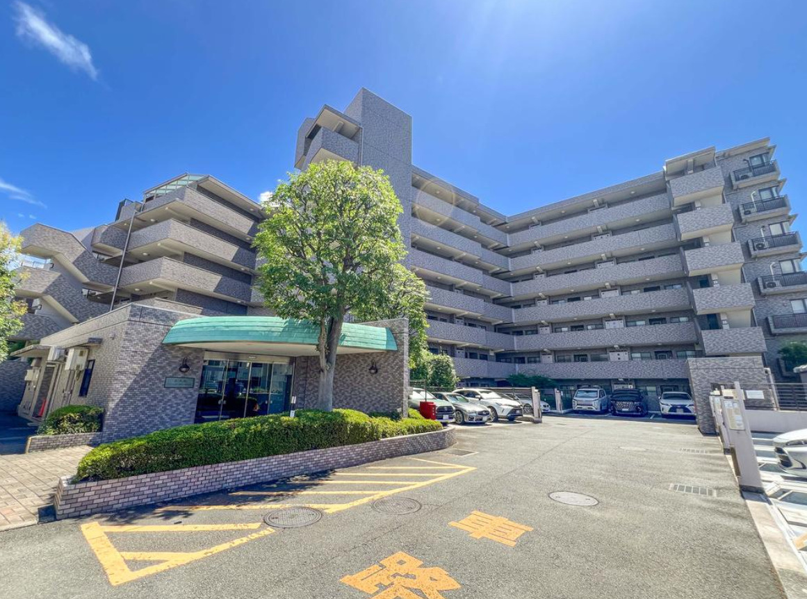 上大岡パーク・ホームズ【仲介手数料無料】の外観