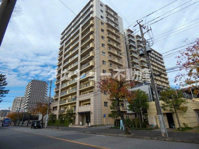 ライネスシティ千葉みなとの外観|外観は落ち着いています