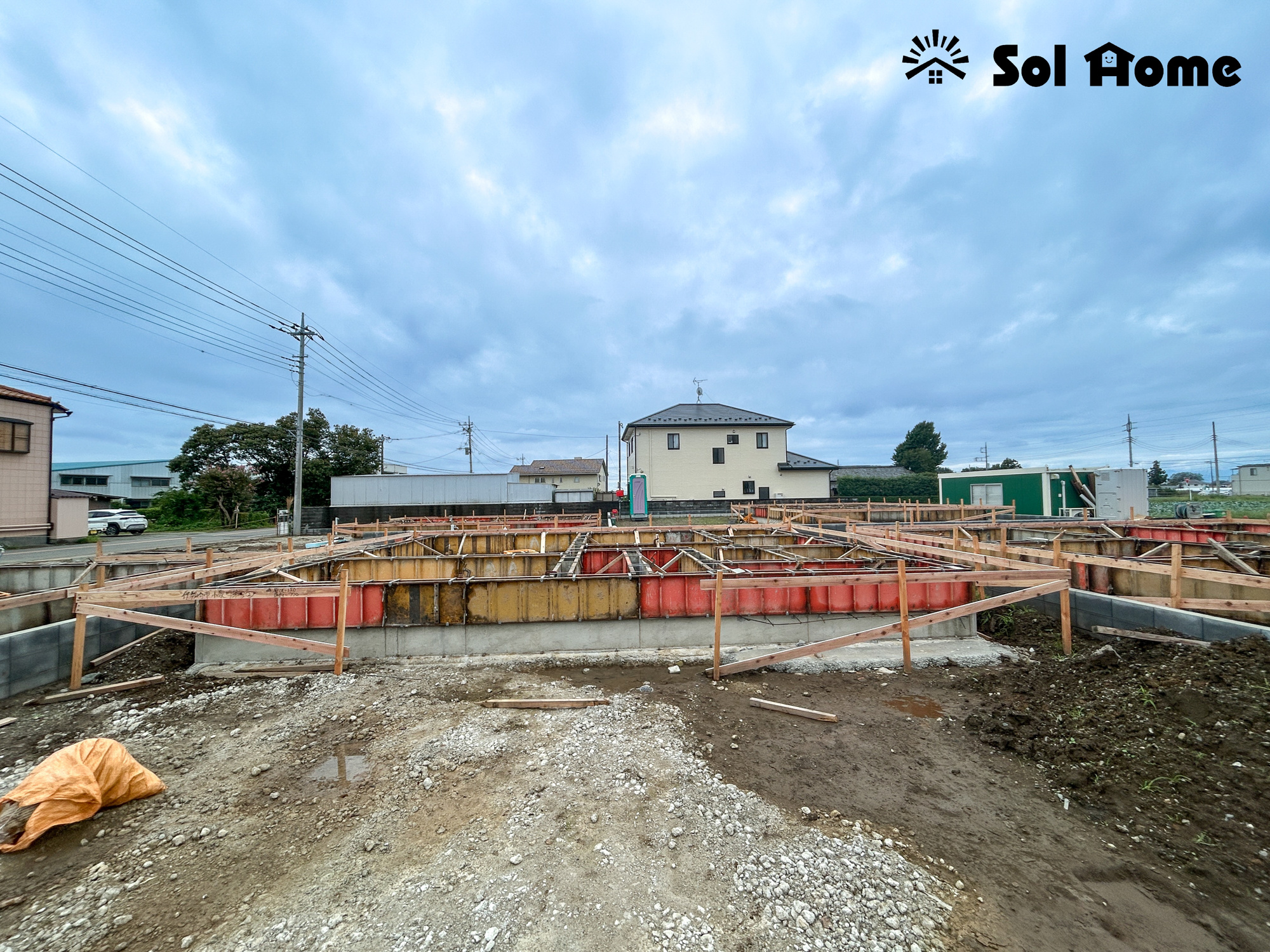 伊勢崎市小泉町第3　新築住宅全5棟の外観|◆本日のご案内も大歓迎です♪◆ 図面や写真では分からない部分を不動産のプロが丁寧にご説明いたします！！ 年中無休のソルホームはいつでもお問い合わせをお待ちしております♪