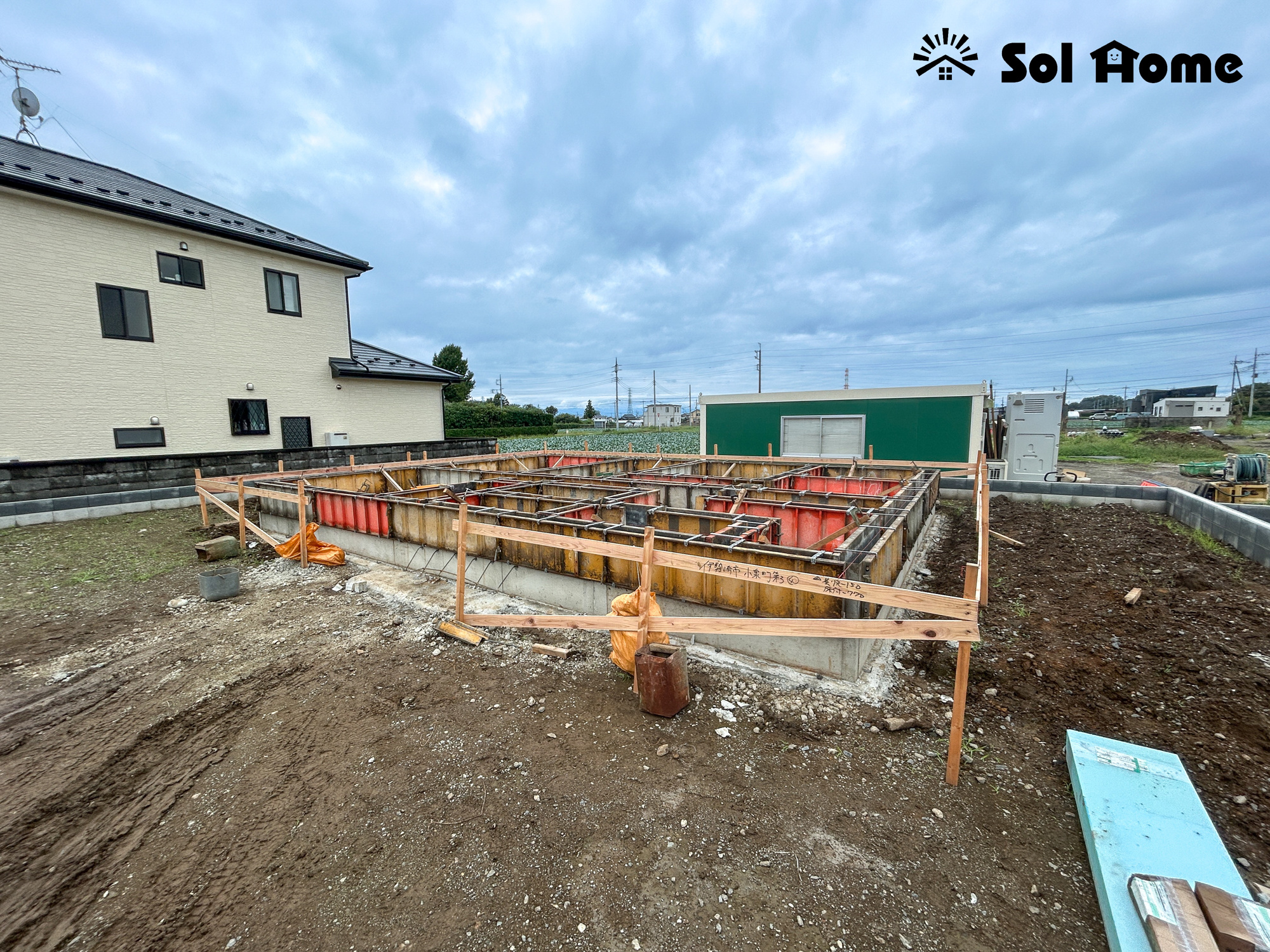 伊勢崎市小泉町第3　新築住宅全5棟の外観|◆本日のご案内も大歓迎です♪◆ 図面や写真では分からない部分を不動産のプロが丁寧にご説明いたします！！ 年中無休のソルホームはいつでもお問い合わせをお待ちしております♪