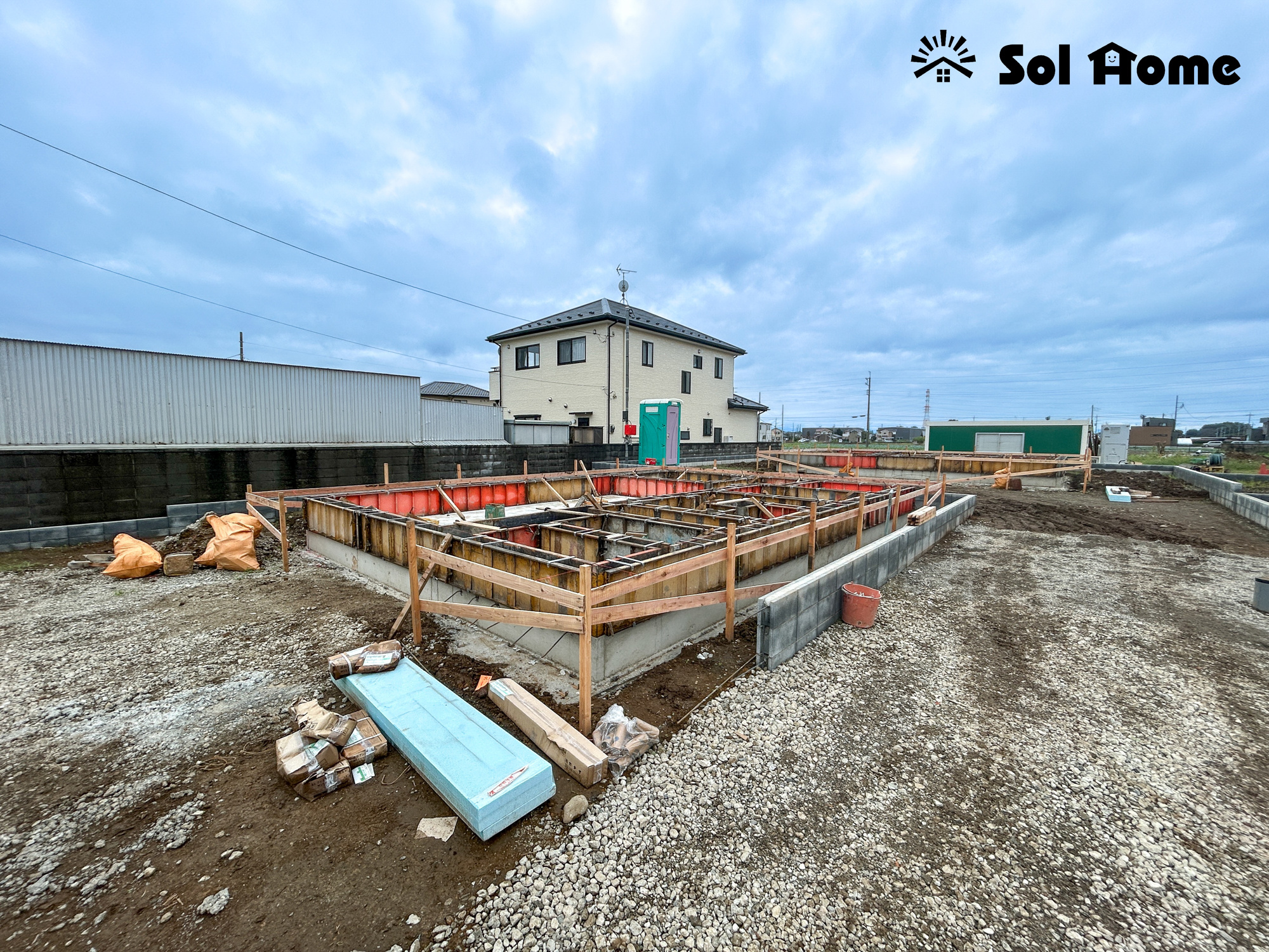 伊勢崎市小泉町第3　新築住宅全5棟の外観|◆本日のご案内も大歓迎です♪◆ 図面や写真では分からない部分を不動産のプロが丁寧にご説明いたします！！ 年中無休のソルホームはいつでもお問い合わせをお待ちしております♪