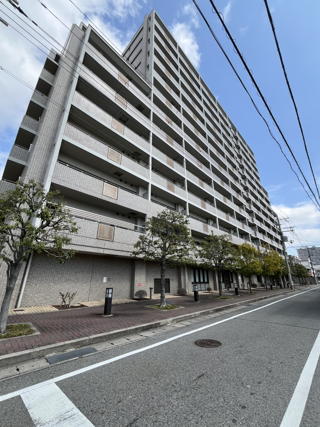 阪急西宮マンションの外観|オーナーチェンジ物件です。
