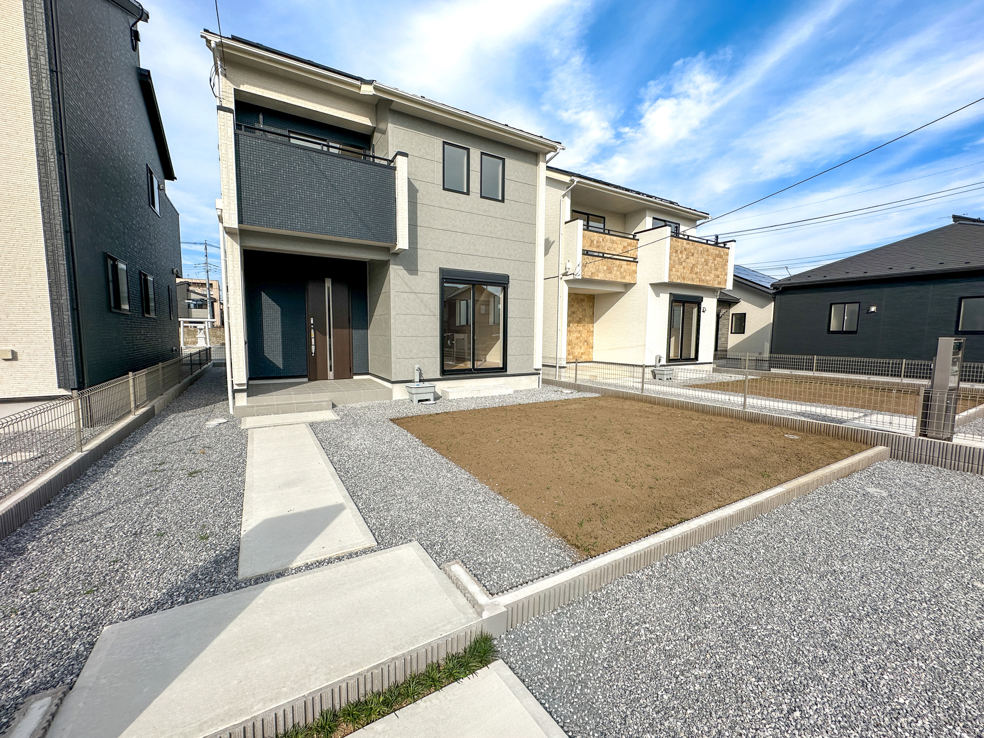 宇都宮市江曽島町1268　新築住宅全６棟の庭|お庭での家庭菜園・ガーデニングを通じて、お子様と一緒に育てていくと、思い出も増えていきそうですね♪