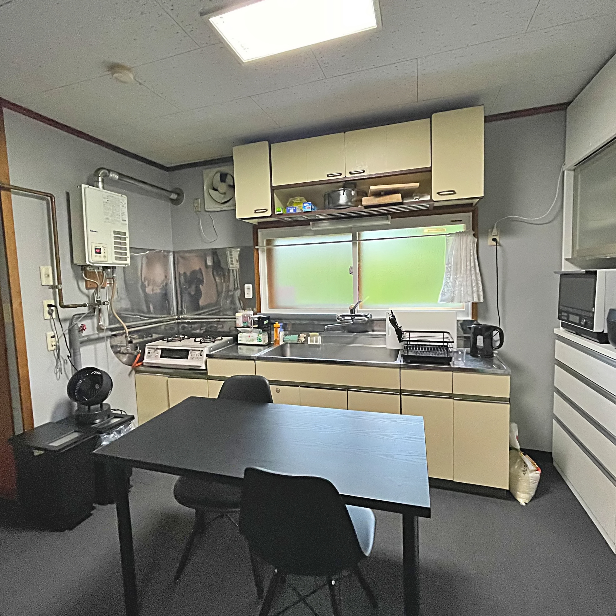 登別市新生町6丁目6-1　中古住宅のキッチン