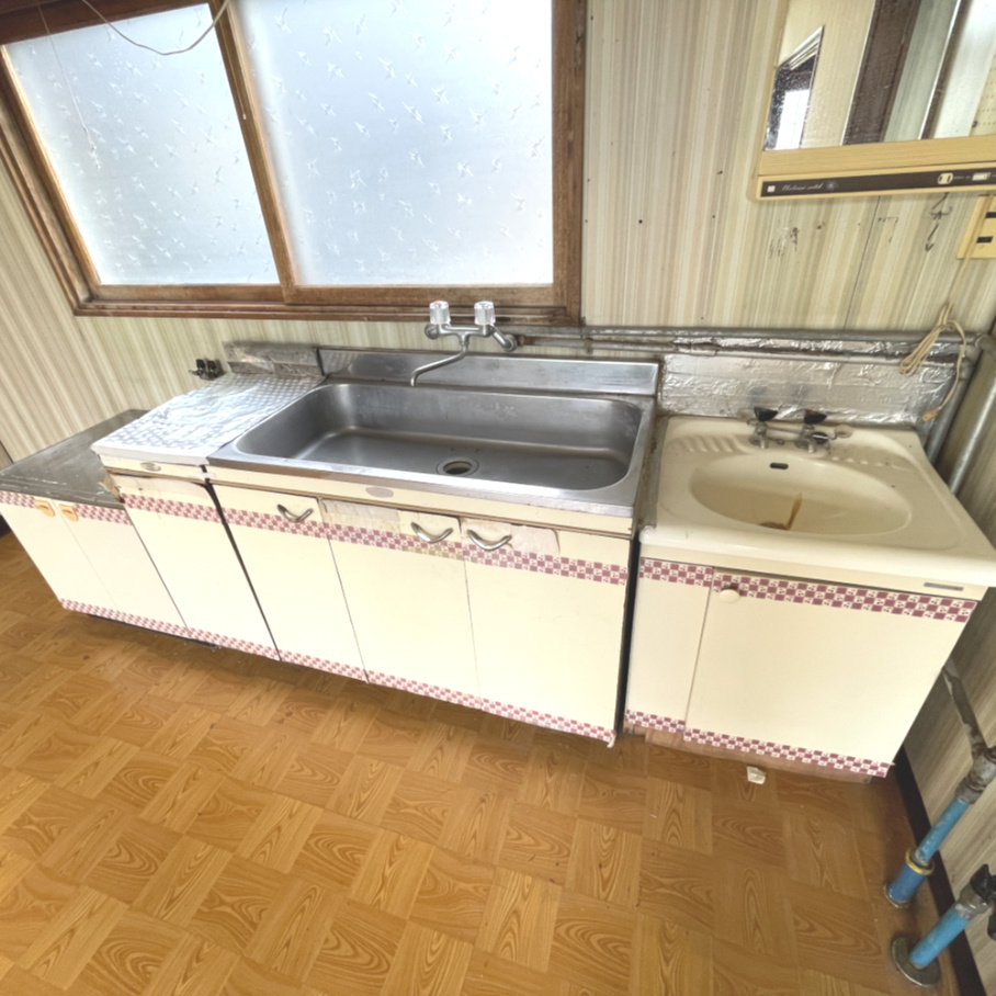 登別市新生町2丁目5-19　中古住宅のキッチン