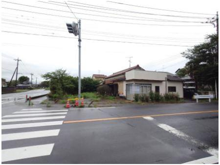 上根　前面道路