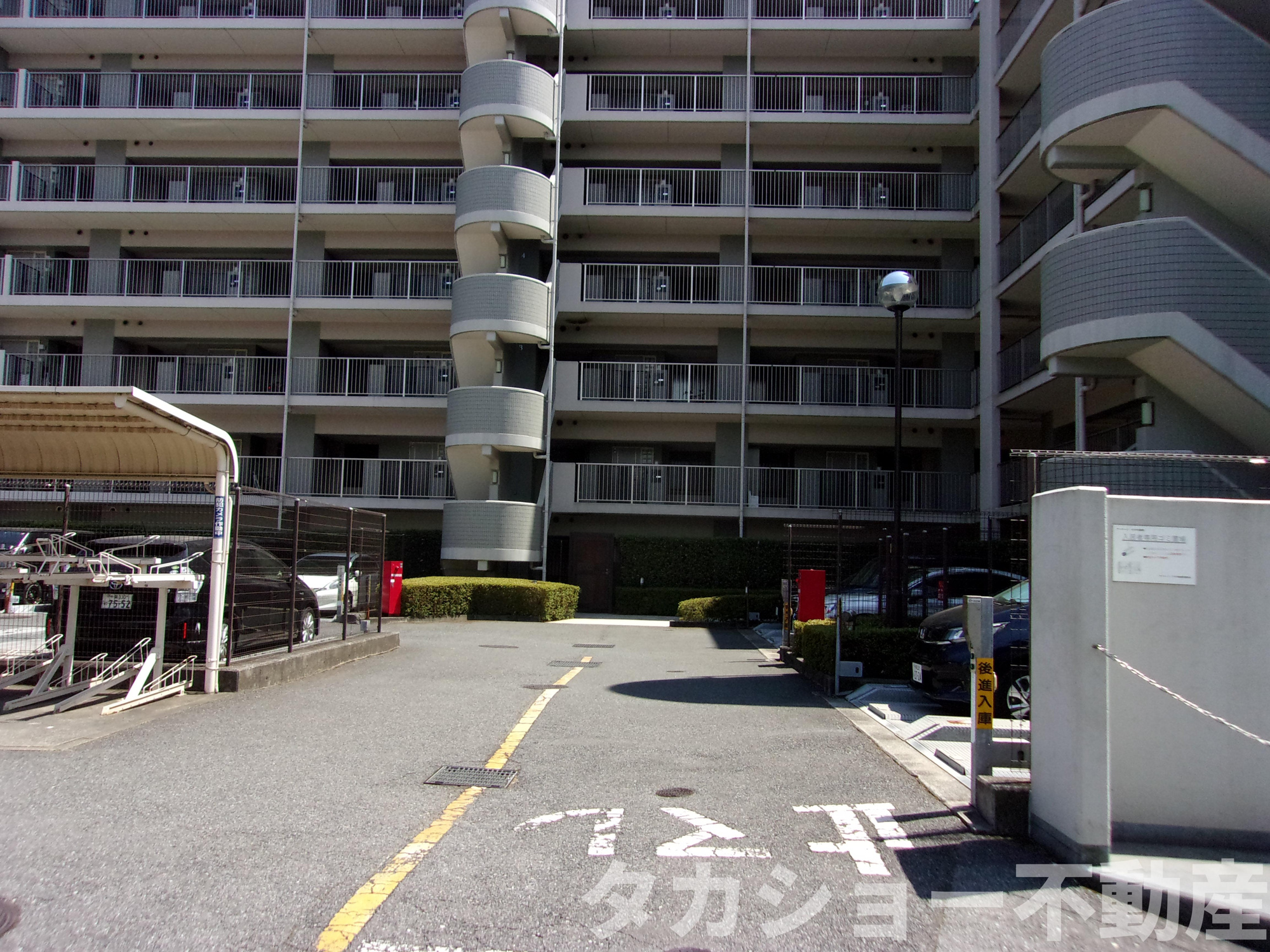 アーテージそが・弐番館の駐車場|駐車スペースもあります