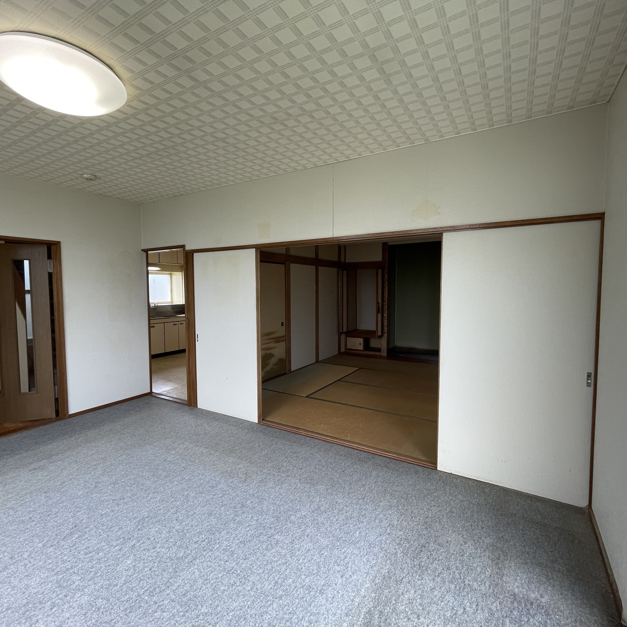 登別市富岸町2丁目22-10　中古住宅の居間・リビング