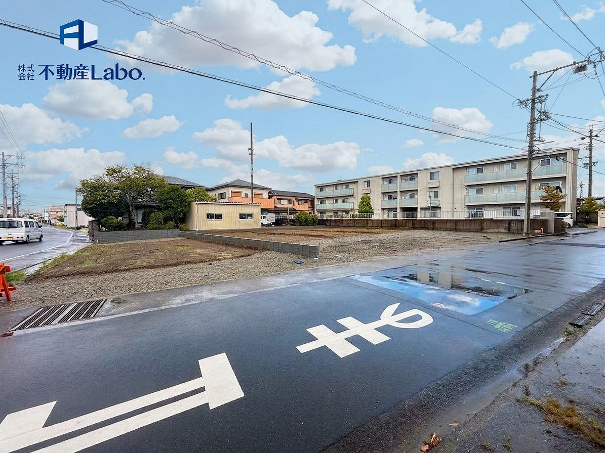リーブルガーデン　駿河区下島7期　全4棟の前面道路含む現地写真
