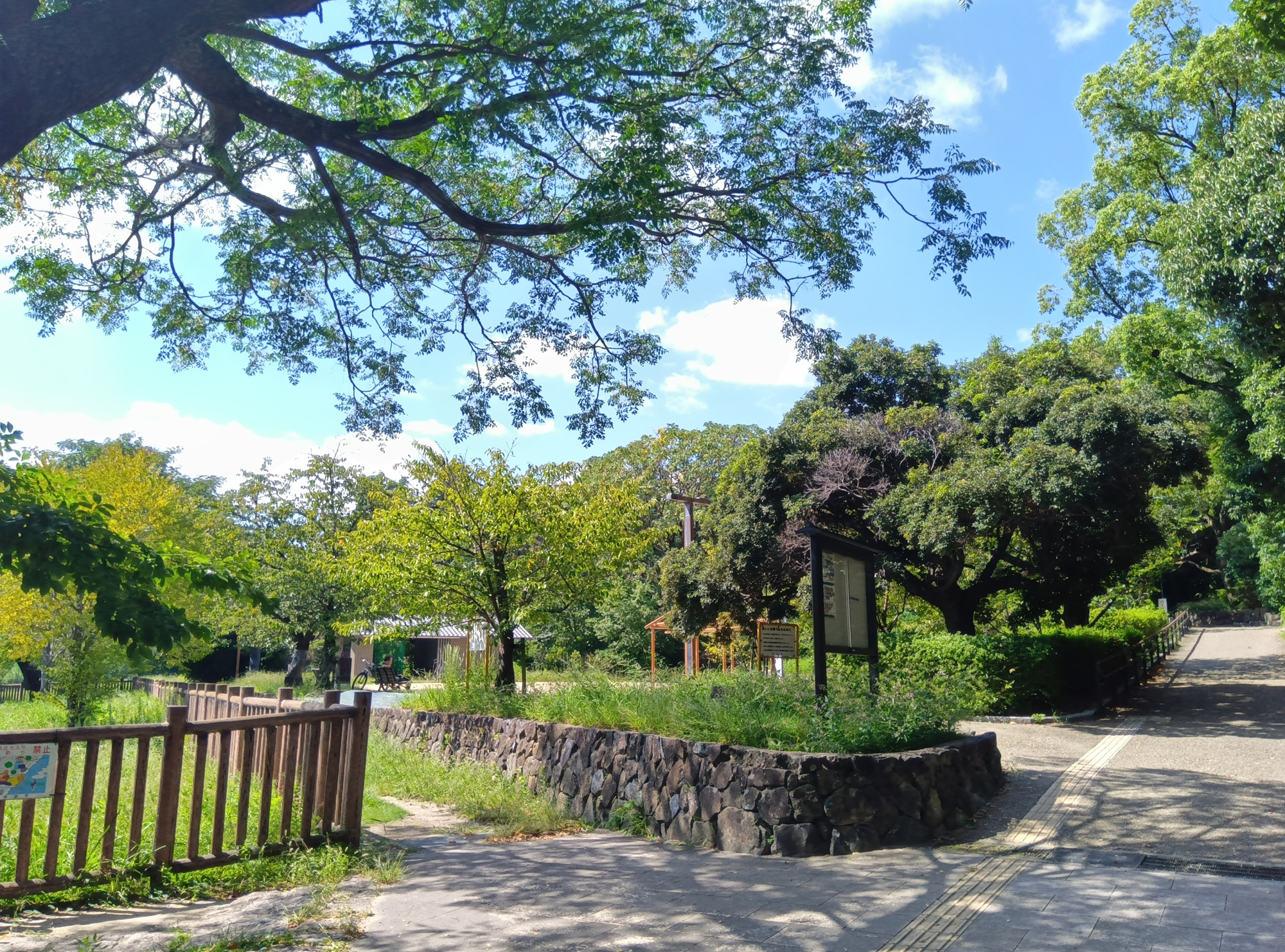 第28プロビナンス村橋の周辺|柴金山公園まで徒歩約3分
