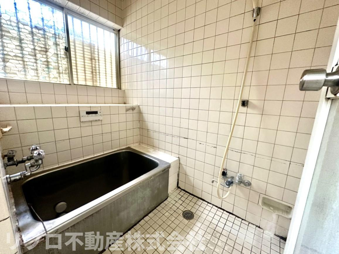 鎌ケ谷９丁目戸建ての浴室|通気性の良い浴室です