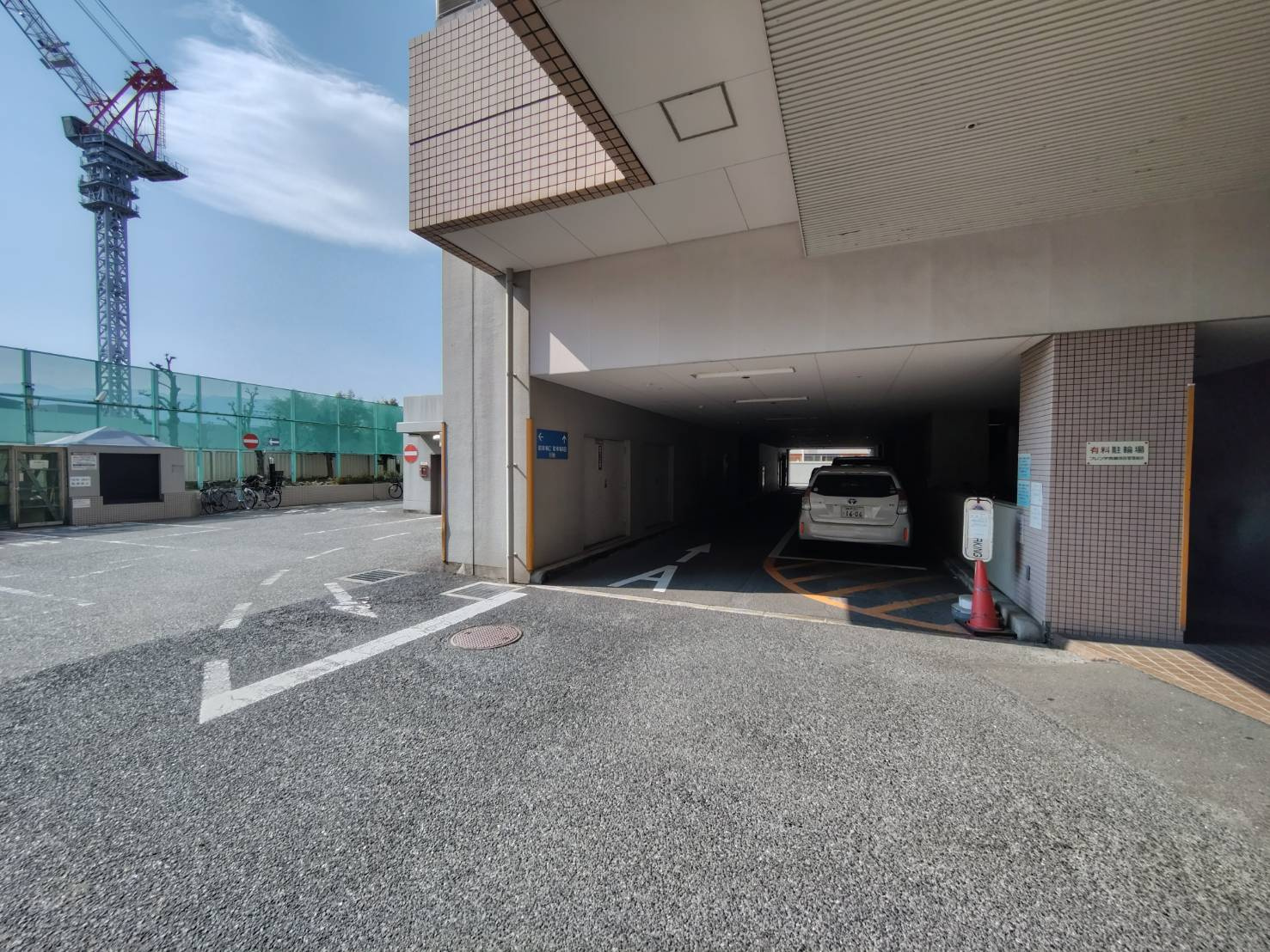 フレンテ西館（ヴィエント西宮）の駐車場