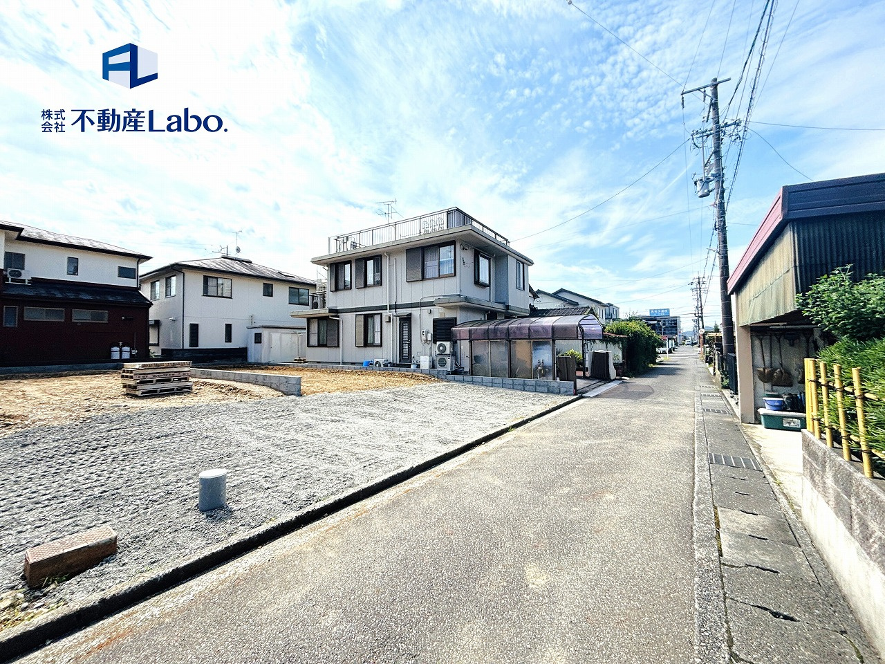リーブルガーデン　葵区東瀬名町　全2棟の前面道路含む現地写真|プライベートなお庭スペースを確保♪