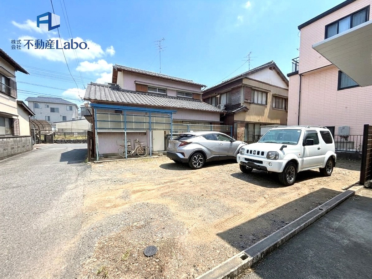 清水区草薙二丁目　6期　全1棟の外観|●トイレ● １階、２階それぞれに温水洗浄便座となっております♪