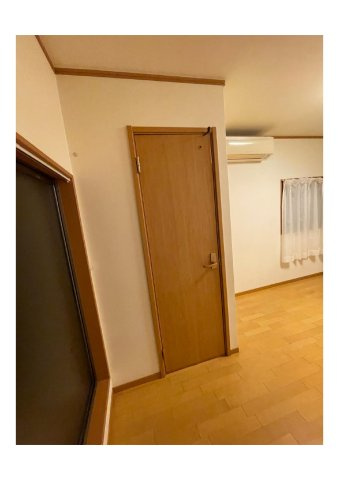 大阪府守口市藤田町5丁目　テラスハウスの収納|たっぷりとした収納スペースです