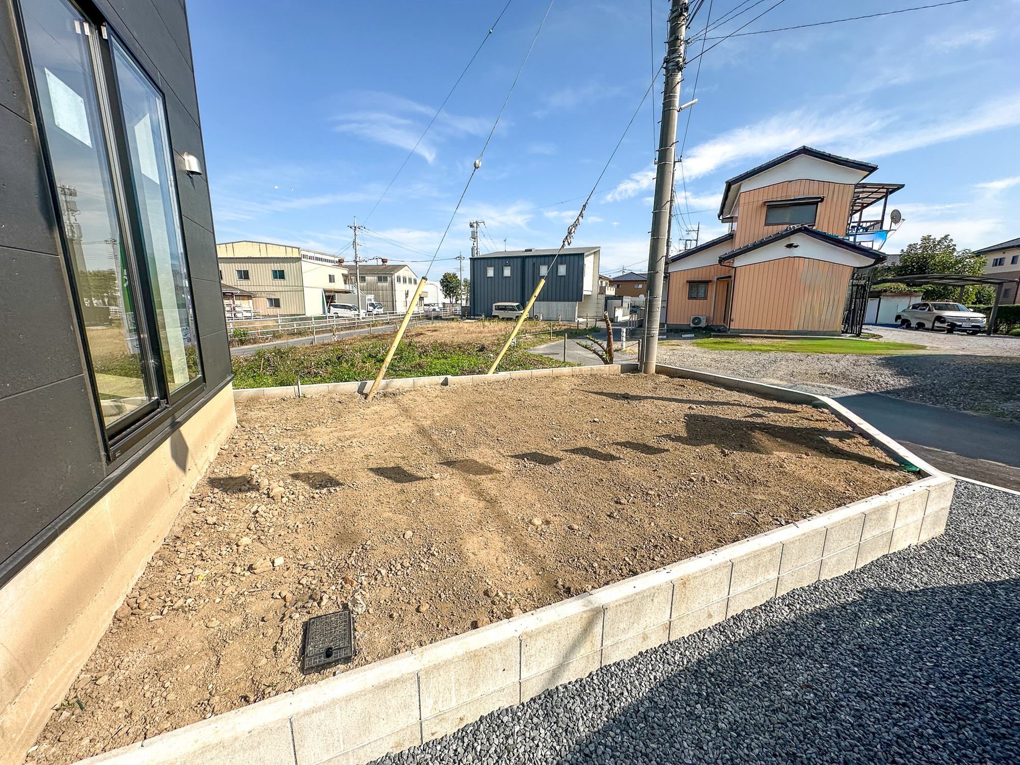 足利市福居町の新築一戸建の庭|お庭での家庭菜園・ガーデニングを通じて、お子様と一緒に育てていくと、思い出も増えていきそうですね♪