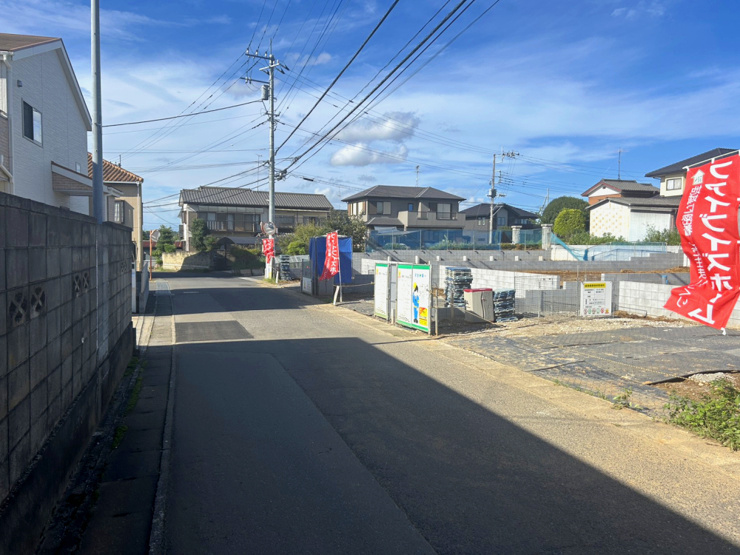 つくば市谷田部（全3区画）　前面道路含む現地写真
