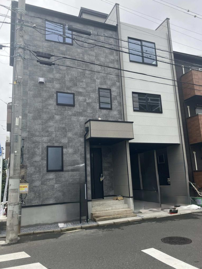横浜市港北区綱島東４丁目 新築戸建て【仲介手数料無料】の外観